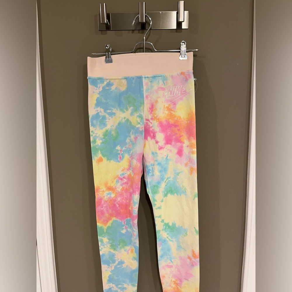 Tie- Dye Nike Legging